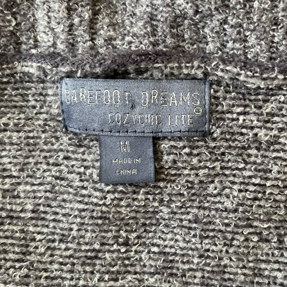 Barefoot Dreams Cozy Chic Lite Cardigan - Picture 4 of 5
